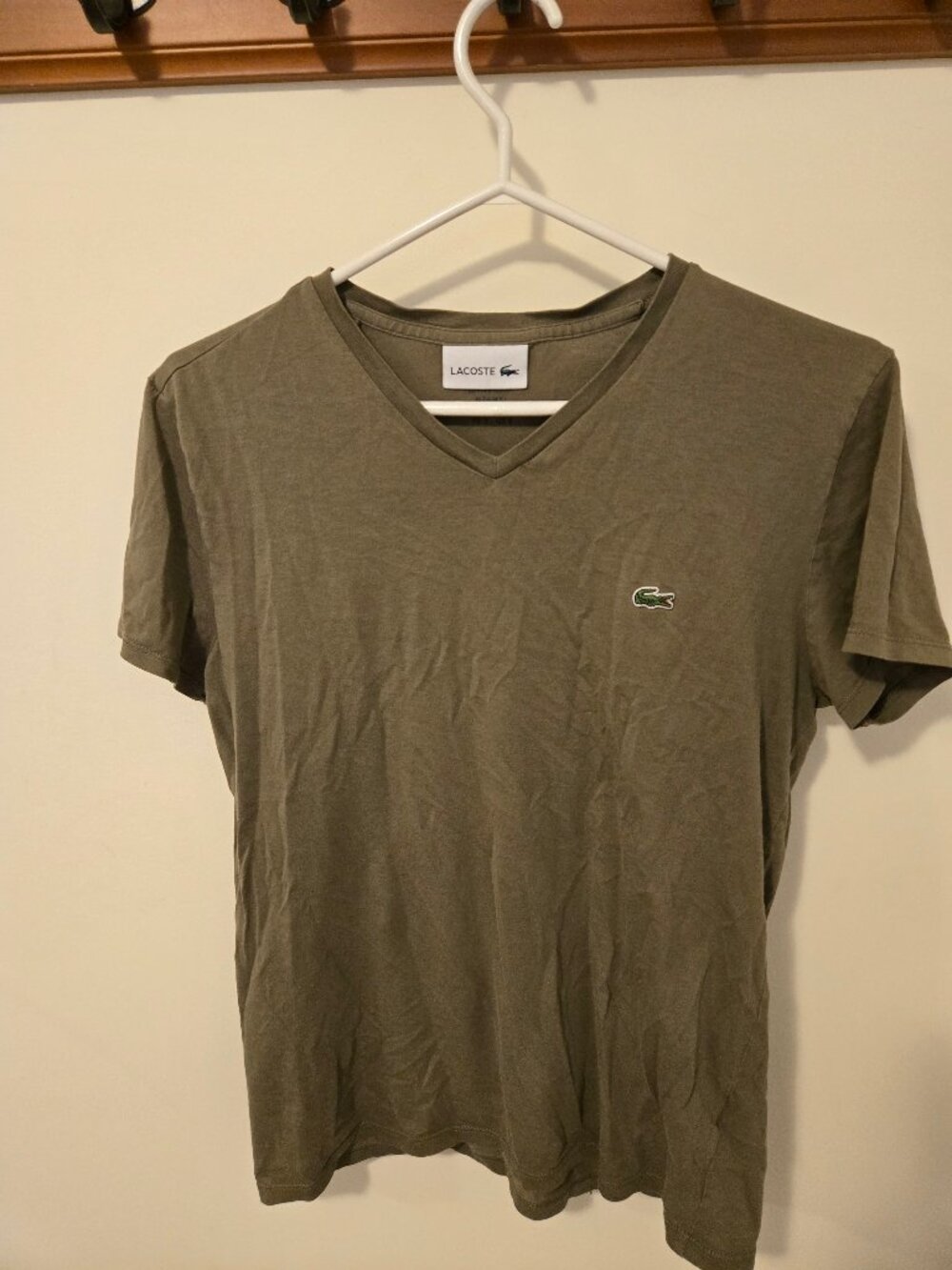 Men's Lacoste V-neck T-Shirt - Olive Green - Size S